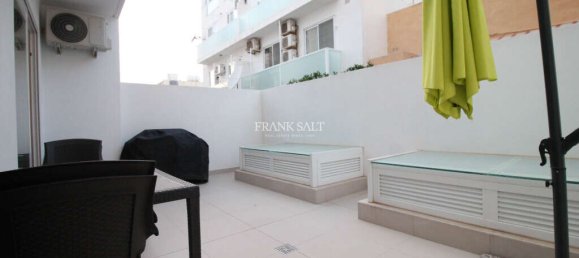 3 غرف نوم طابقين في Swieqi, Malta رقم 6975 32