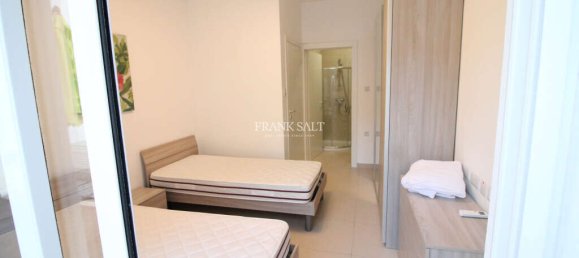 3 غرف نوم طابقين في Swieqi, Malta رقم 6975 30