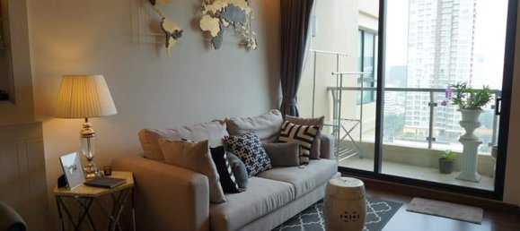 Condominio de 1 dormitorio en Sathon, Thailand No. 66215 3