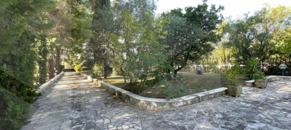 5 rooms Villa in Corato, Italy No. 25863 3