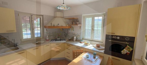 5 rooms Villa in Corato, Italy No. 25863 11