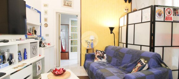 2 bedrooms Apartment in Milan, Italy No. 287086 4