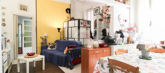 2 bedrooms Apartment in Milan, Italy No. 287086 3