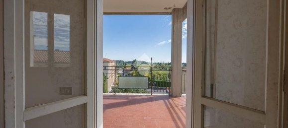 635m² Building in San Pietro in Cariano, Italy No. 373285 26