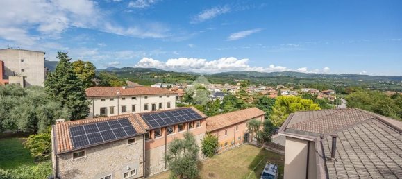 635m² Building in San Pietro in Cariano, Italy No. 373285 8