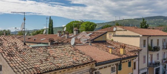 635m² Building in San Pietro in Cariano, Italy No. 373285 7