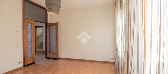 635m² Building in San Pietro in Cariano, Italy No. 373285 14