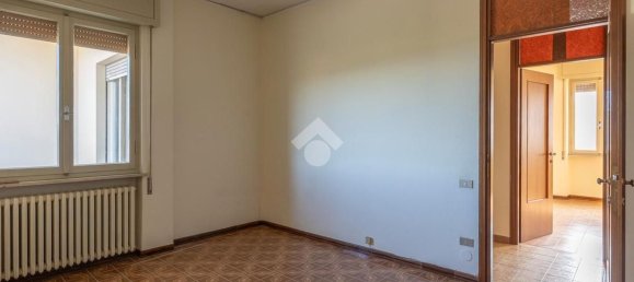 635m² Building in San Pietro in Cariano, Italy No. 373285 29