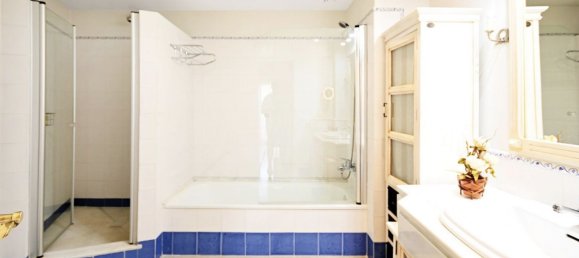 2 bedrooms Apartment in Marbella, Spain No. 38353 7