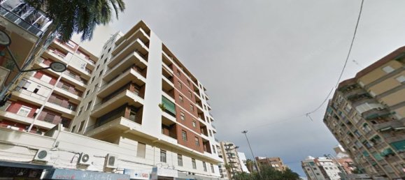 Propiedad comercial de 20 dormitorios en Valencia, Spain No. 946 7