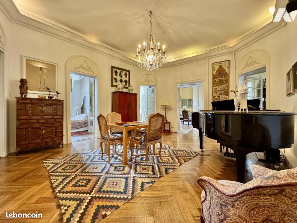 4 bedrooms Apartment in Nantes, France No. 338510