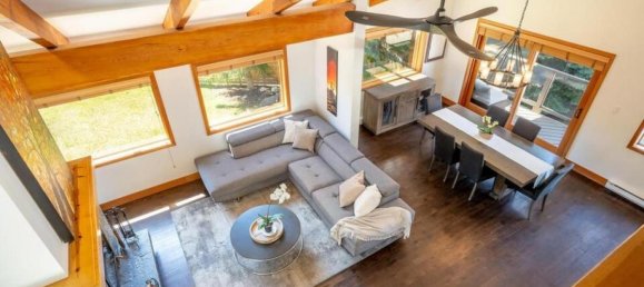 3 bedrooms House in British Columbia, Canada No. 1123 12