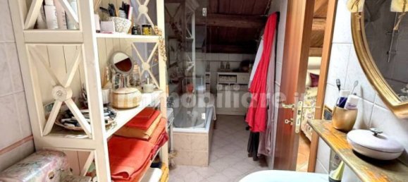 2 bedrooms Villa in Ferrara, Italy No. 330233 9