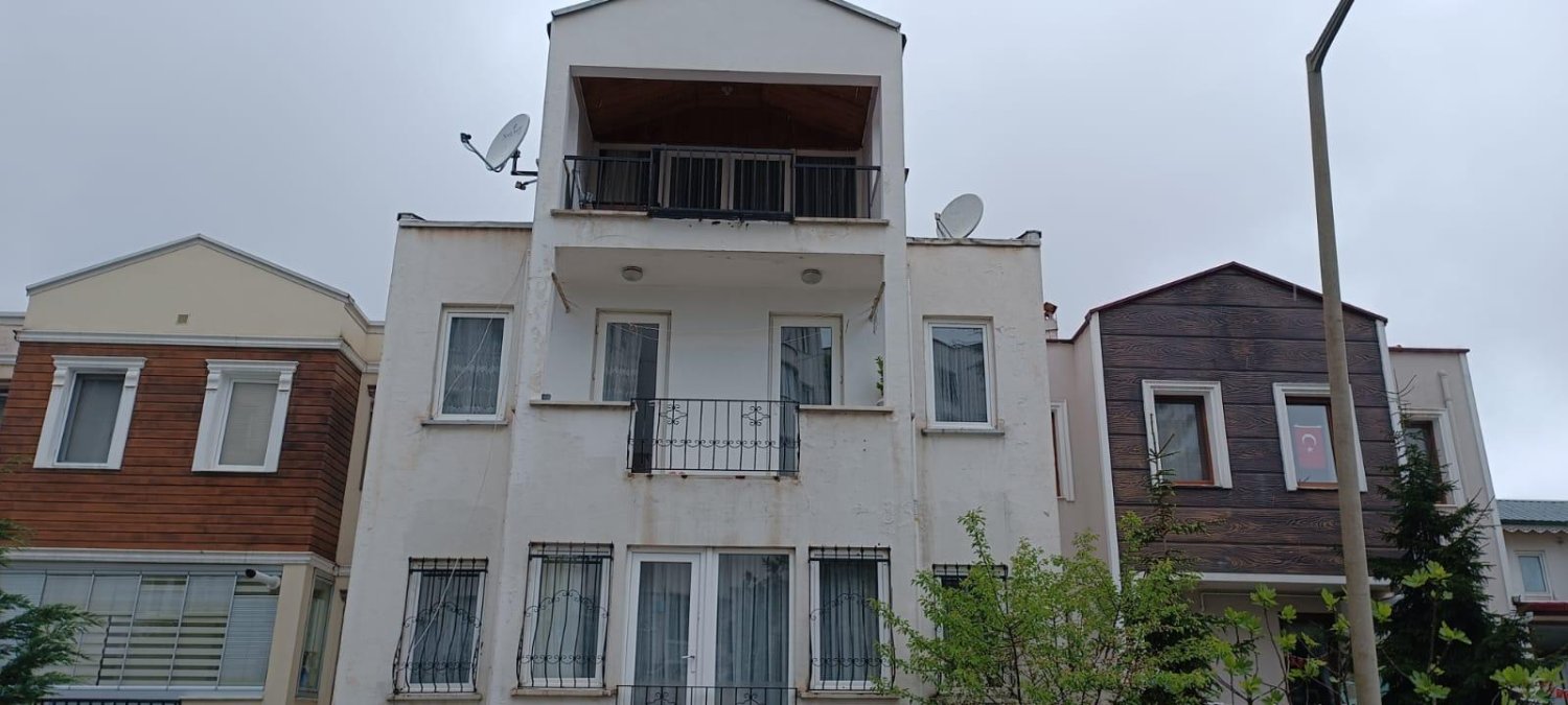 Villa 4+1 in Trabzon, Turkey No. 20810