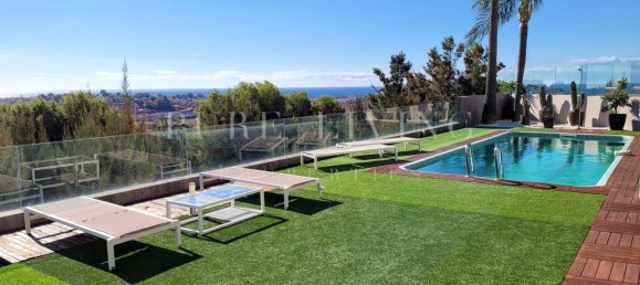 Villa de 4 dormitorios en Estepona, Spain No. 44400 24