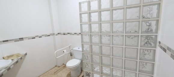 Propriedade comercial T1 em Torrevieja, Spain N.º 370100 7