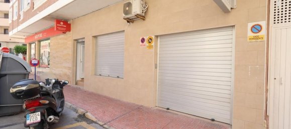 Propriedade comercial T1 em Torrevieja, Spain N.º 370100 9