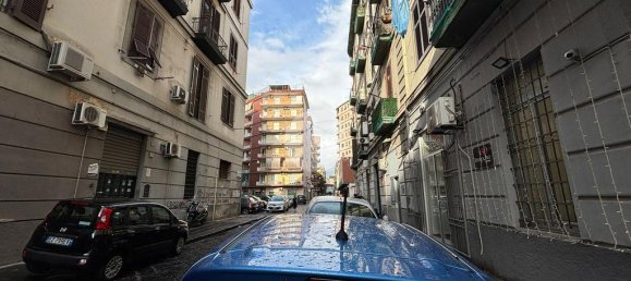 25m² Commercial property in Naples, Italy No. 322203 12