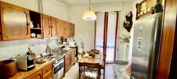 4-salle Appartement à Piacenza, Italy No. 129871 13