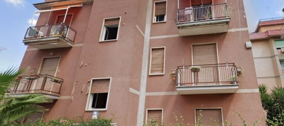 Apartamento de 4 divisões em Rome, Italy N.º 8846 4