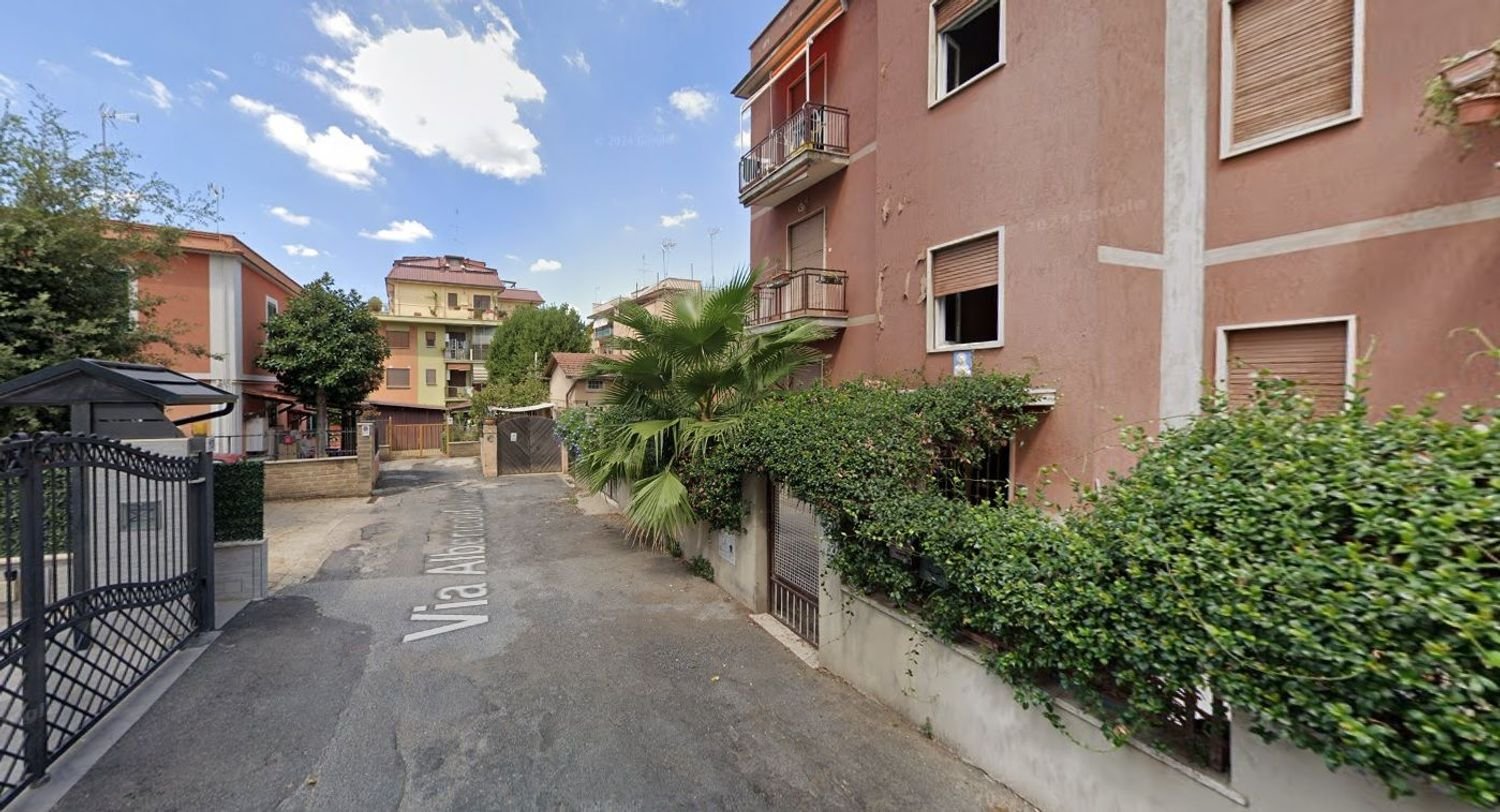 Apartamento de 4 divisões em Rome, Italy N.º 8846