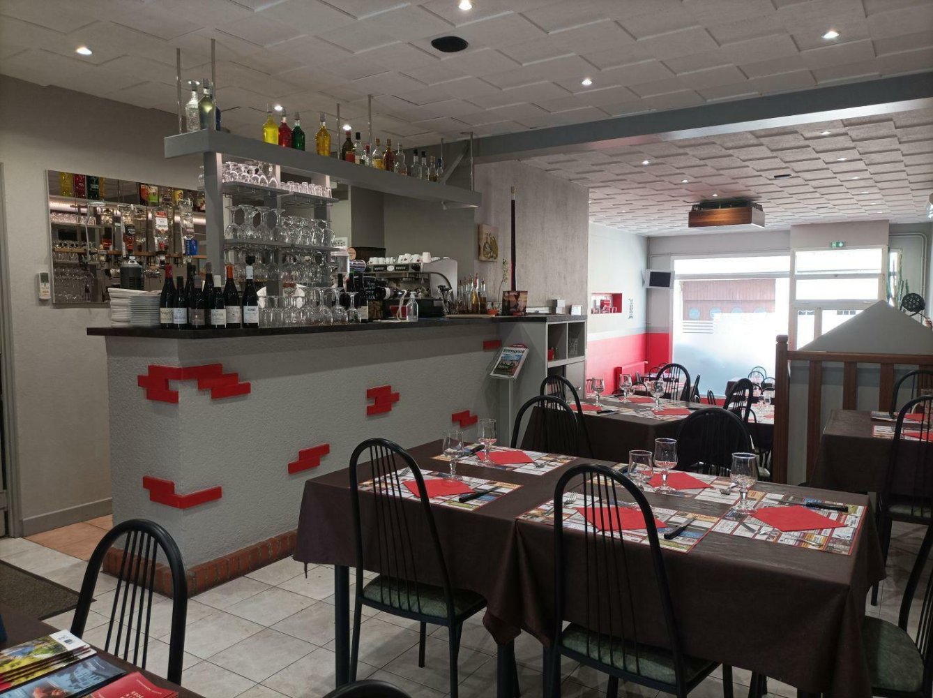 2 bedrooms House in La Chatre, France No. 236896