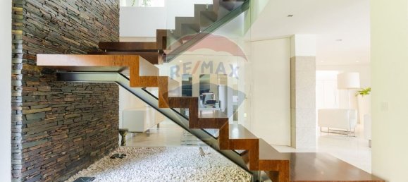 4 bedrooms Villa in Santa Maria da Feira, Portugal No. 87273 11