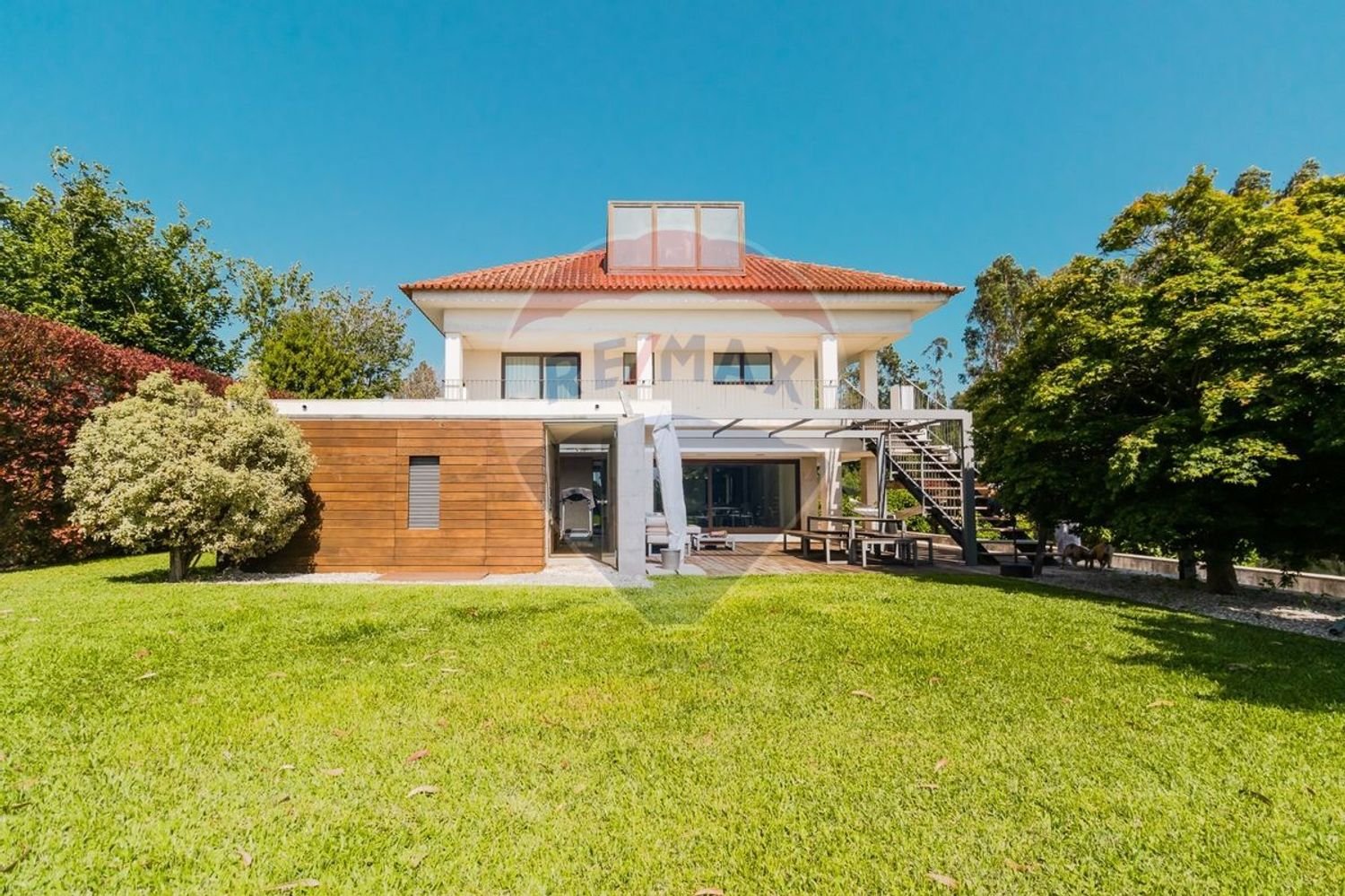 4 bedrooms Villa in Santa Maria da Feira, Portugal No. 87273