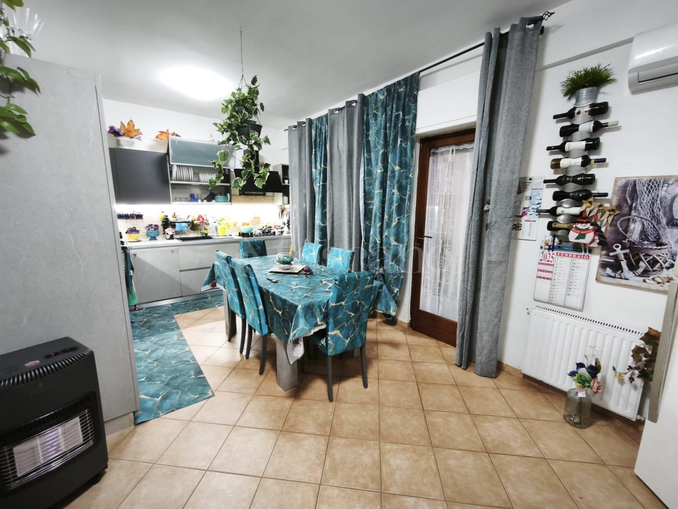 4 rooms House in Palermo, Italy No. 128348