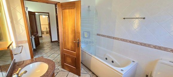 5 bedrooms House in Sesimbra, Portugal No. 125580 12