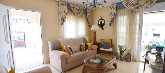 3 Schlafzimmer Villa in Cabo Roig, Spain, Nr. 1154 9