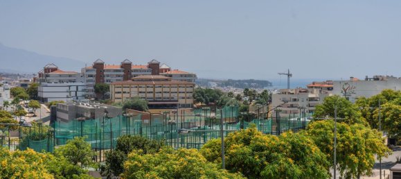 Apartamento de 3 dormitorios en Estepona, Spain No. 137966 20