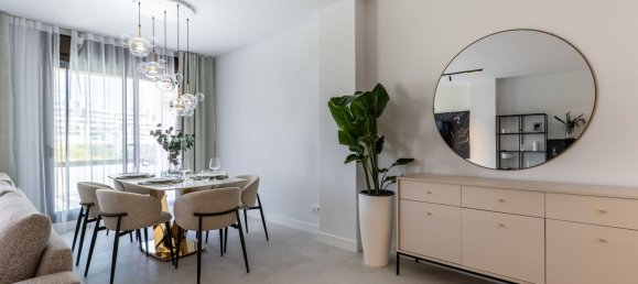 Apartamento de 3 dormitorios en Estepona, Spain No. 137966 6