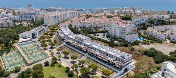 Apartamento de 3 dormitorios en Estepona, Spain No. 137966 25