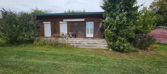 Land in Auneuil, France No. 326118 3