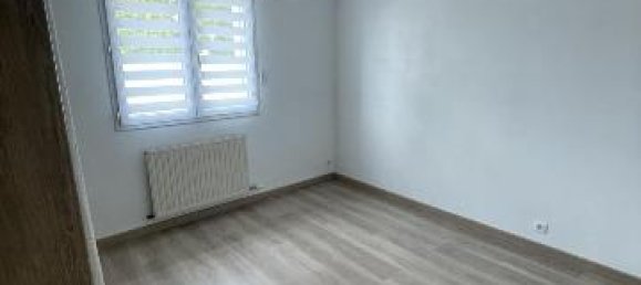 3 bedrooms House in Maine-et-Loire, France No. 343262 7