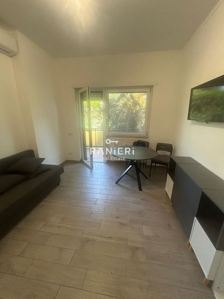 2غرفة شقة في Rome, Italy رقم 269027