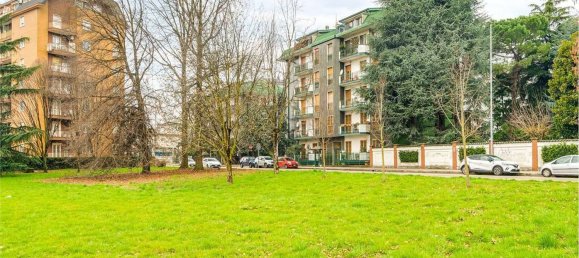 4 rooms Apartment in Garbagnate Milanese, Italy No. 259093 29