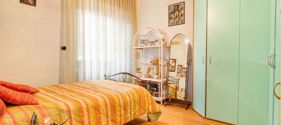 4 rooms Apartment in Garbagnate Milanese, Italy No. 259093 20