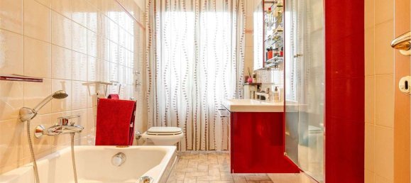 4 rooms Apartment in Garbagnate Milanese, Italy No. 259093 17