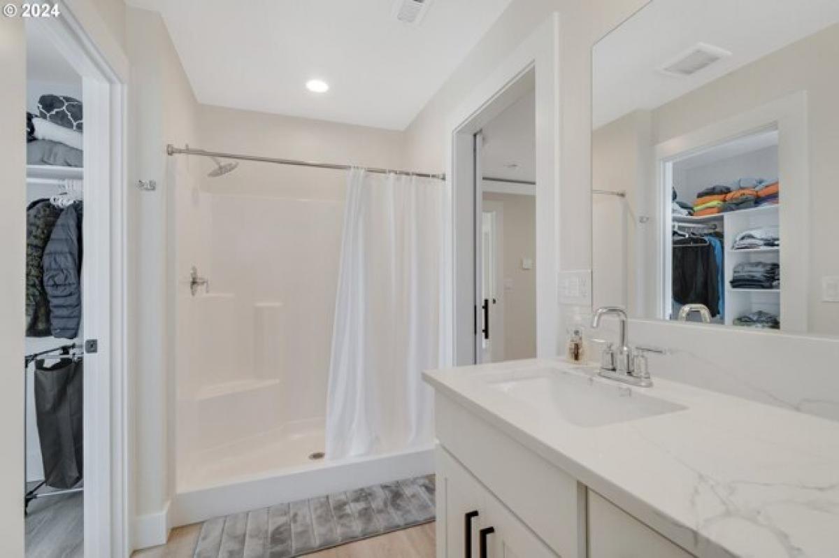 Дом с 3 спальнями в Тилламук, США № 426839