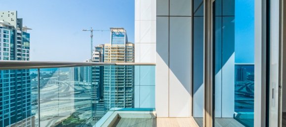 1 bedroom Apartment in Jumeirah Lake Towers, UAE No. 3132 2