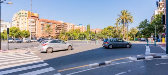 Apartamento de 3 dormitorios en Valencia, Spain No. 168474 38