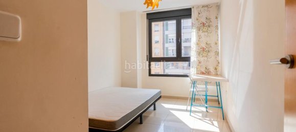 Apartamento de 3 dormitorios en Valencia, Spain No. 168474 14