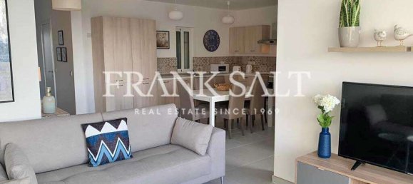 Apartamento de 3 dormitorios en Mosta, Malta No. 8114 10