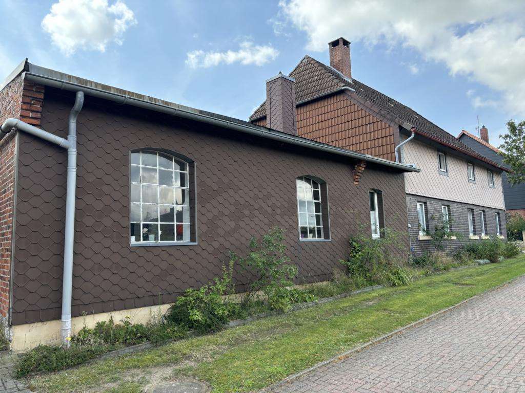 Edificio en Helmstedt, Germany 250 m² No. 161660