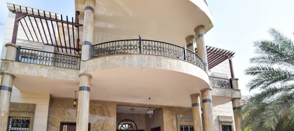 6 bedrooms Villa in Emirates Hills, UAE No. 26051 2