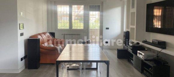 2 bedrooms Apartment in Rome, Italy No. 321402 4