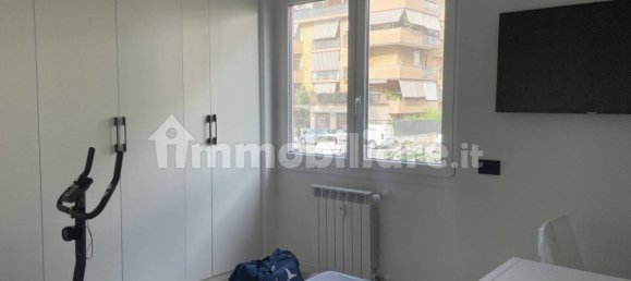 2 bedrooms Apartment in Rome, Italy No. 321402 25