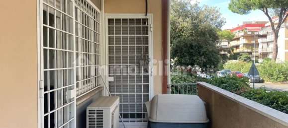 2 bedrooms Apartment in Rome, Italy No. 321402 9